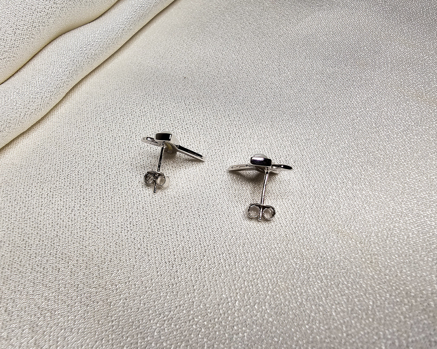 MOP SILVER EARRINGS