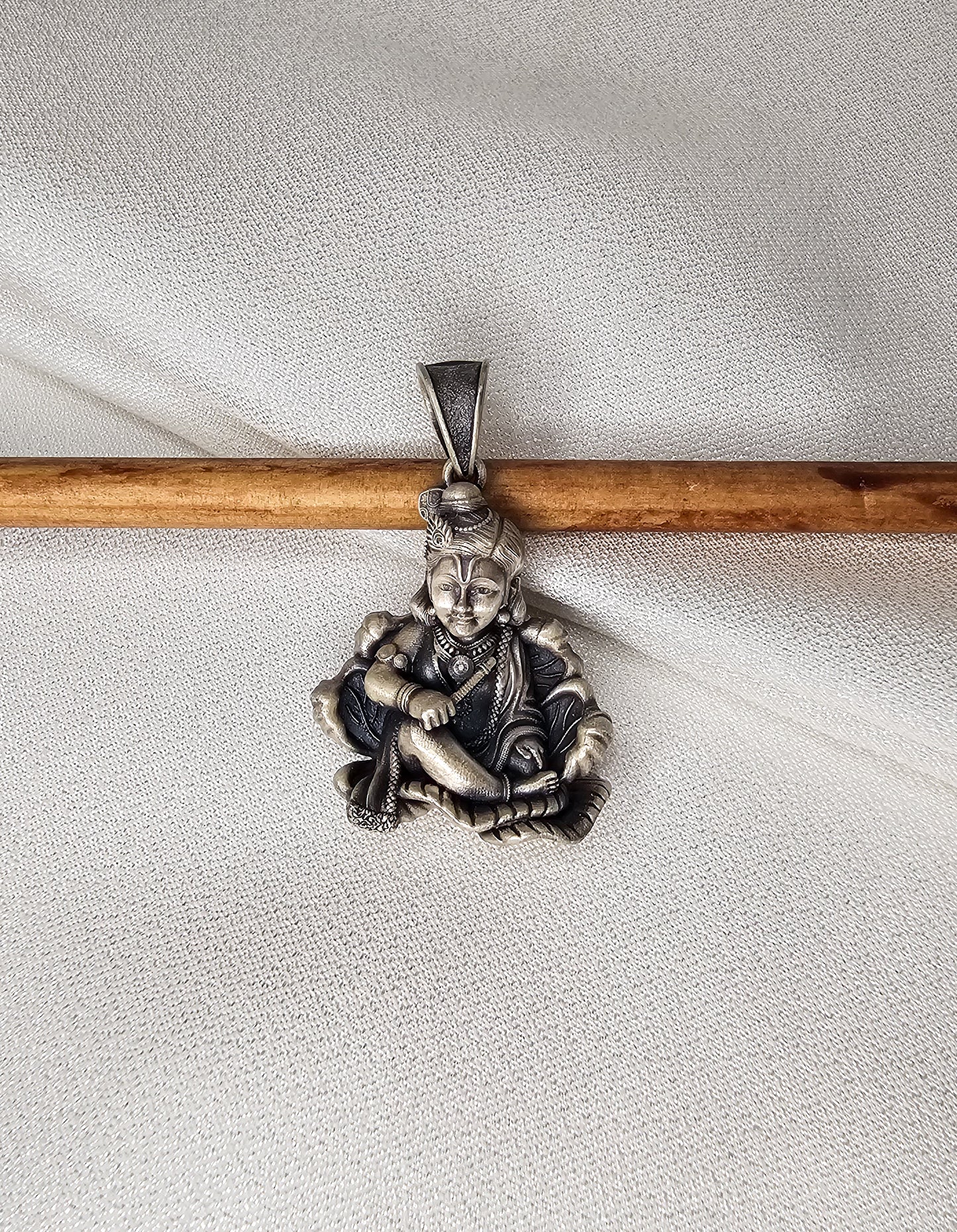 LADDU GOPAL PENDENT