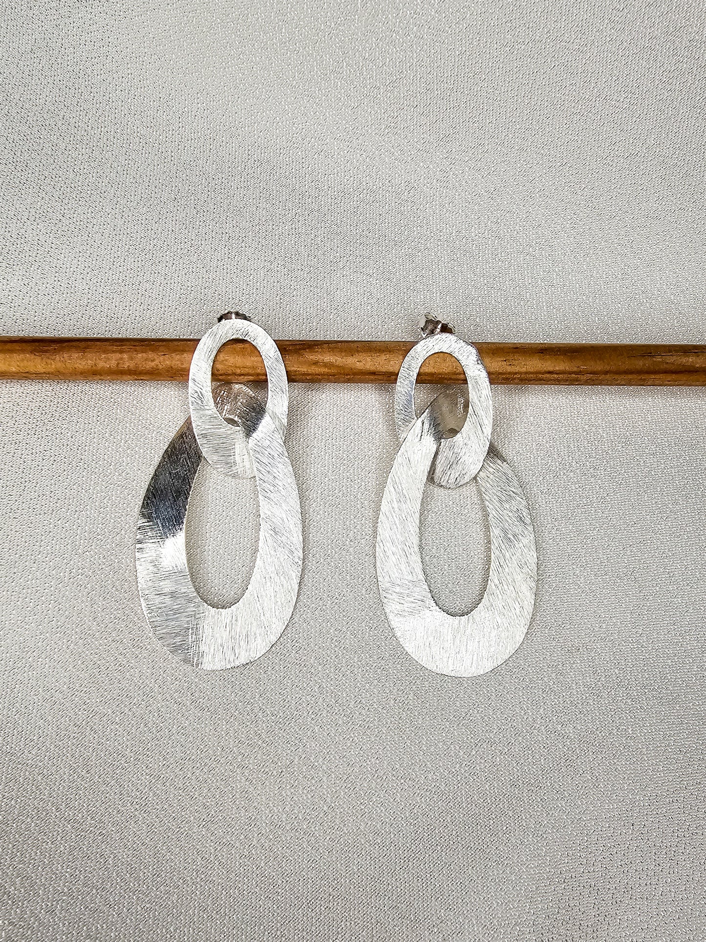 SILVER LOOP DANGLERS
