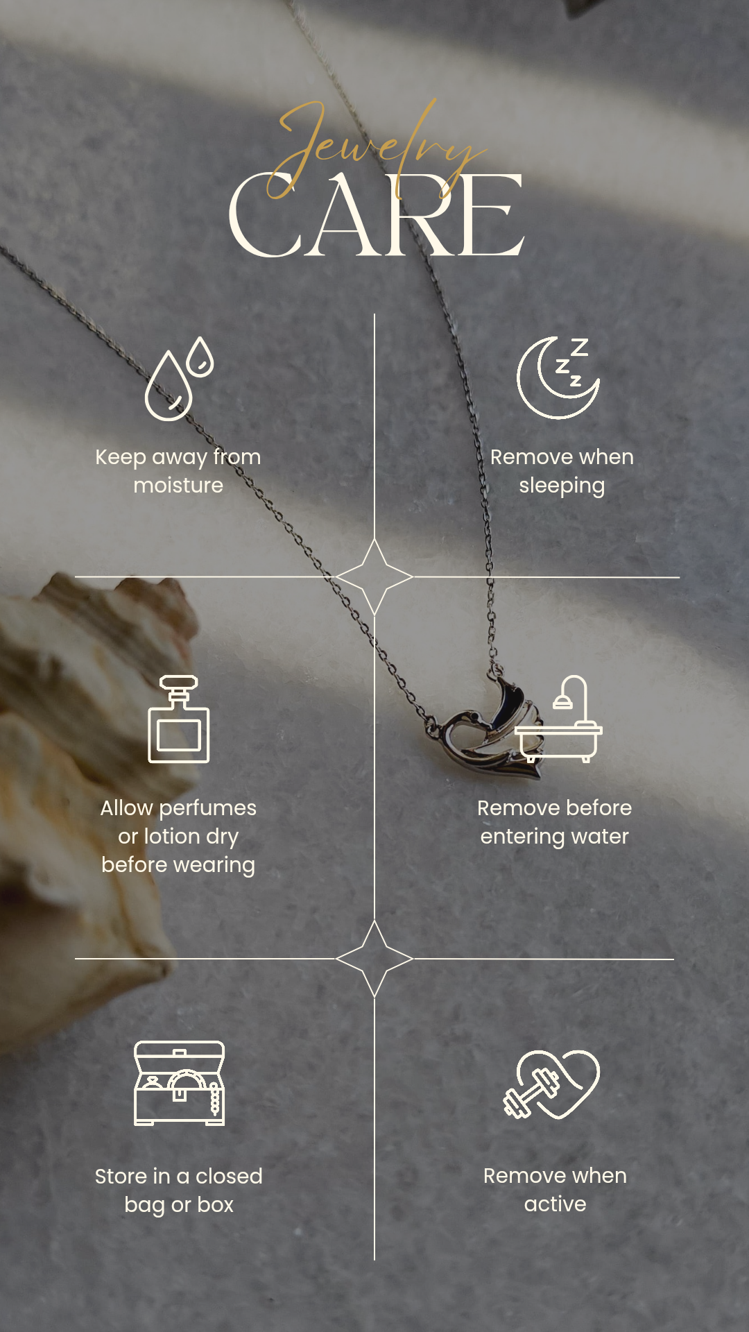 QUEEN'S SWAN NECKLACE