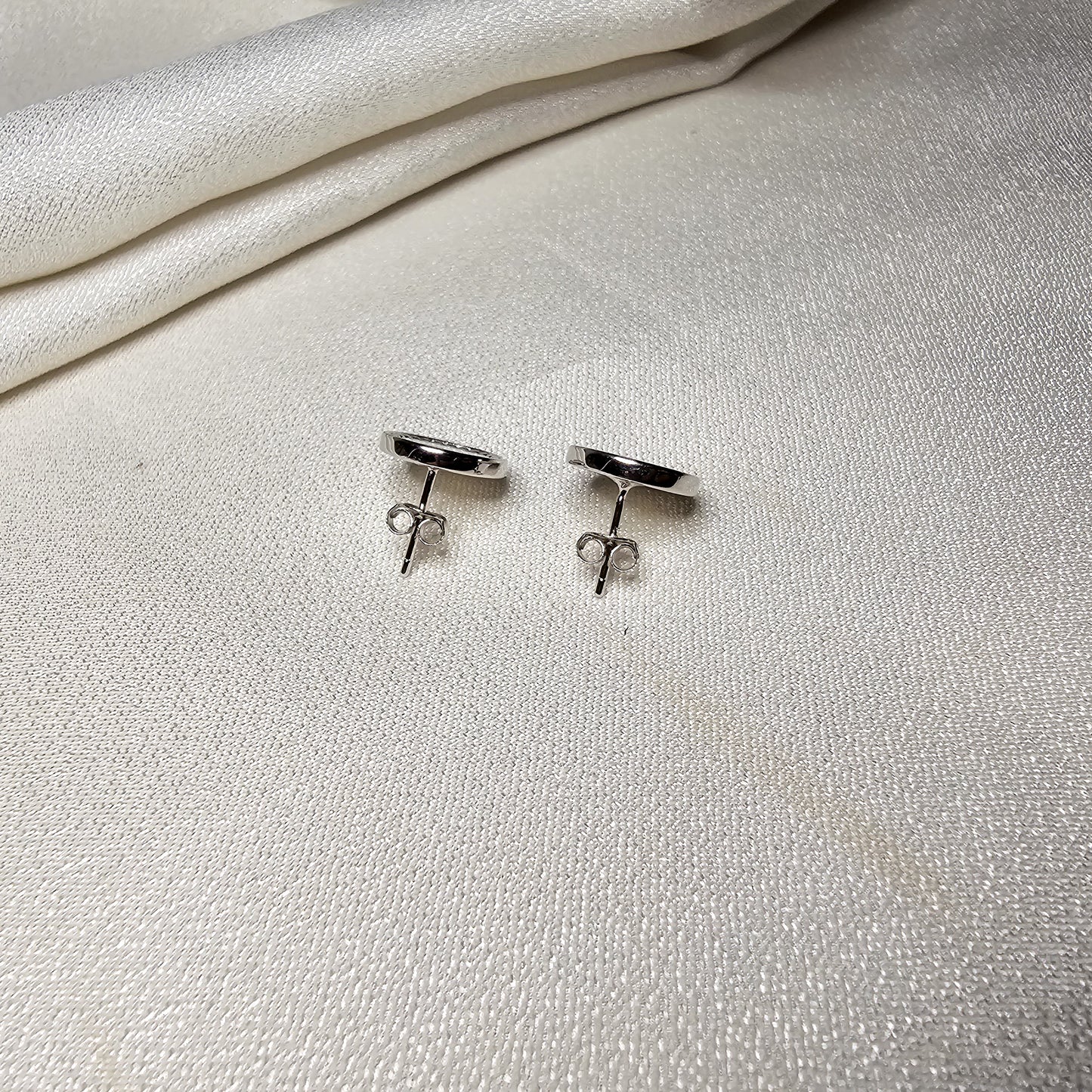 DEW DROP SILVER EARRINGS
