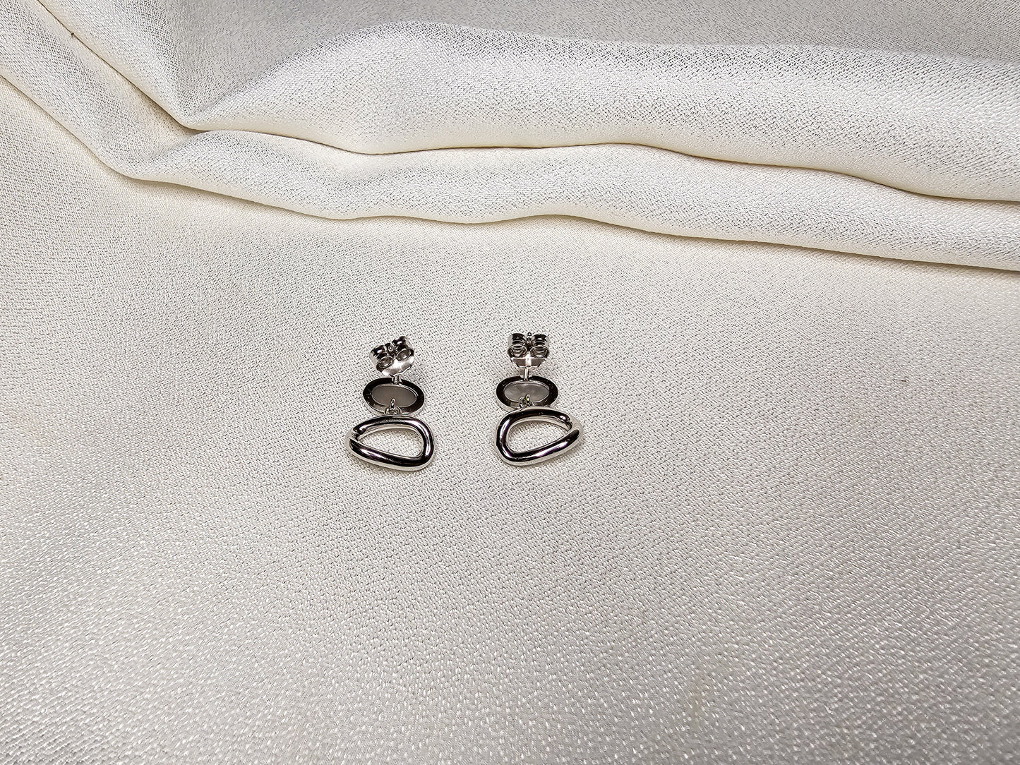 PEBBLES SILVER EARRINGS