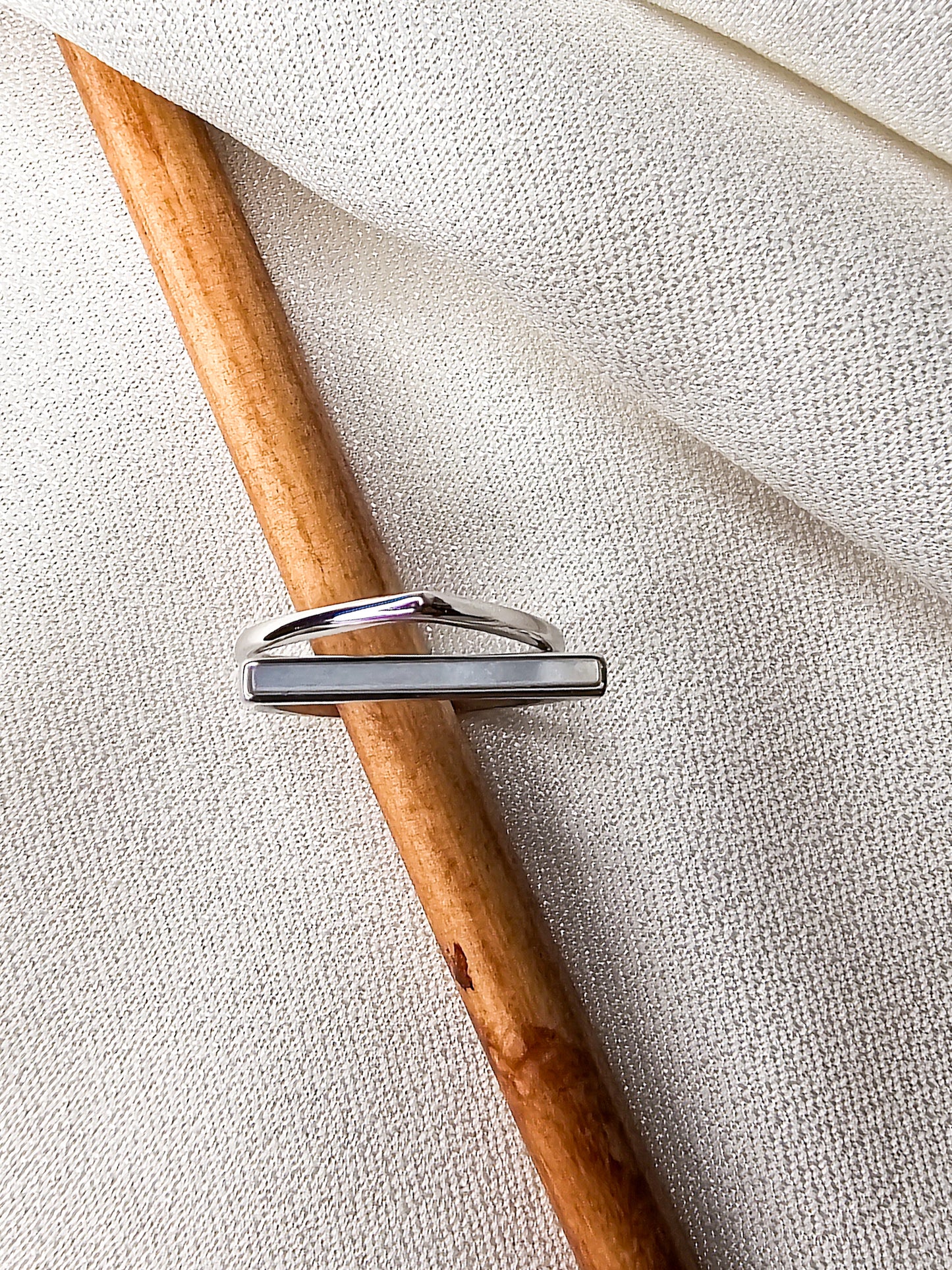 DOUBLE BANDED SILVER RING