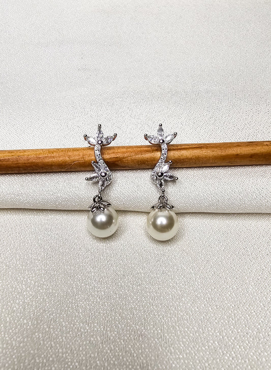 PEARL EARRINGS